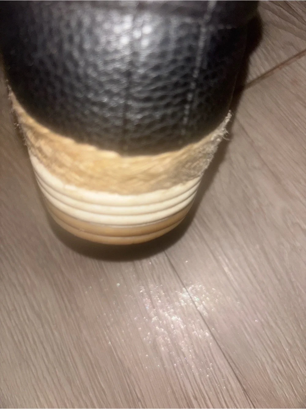 Source Unknown Black Espadrille Slip-Ons with Gold Trim - Picture 5 of 5